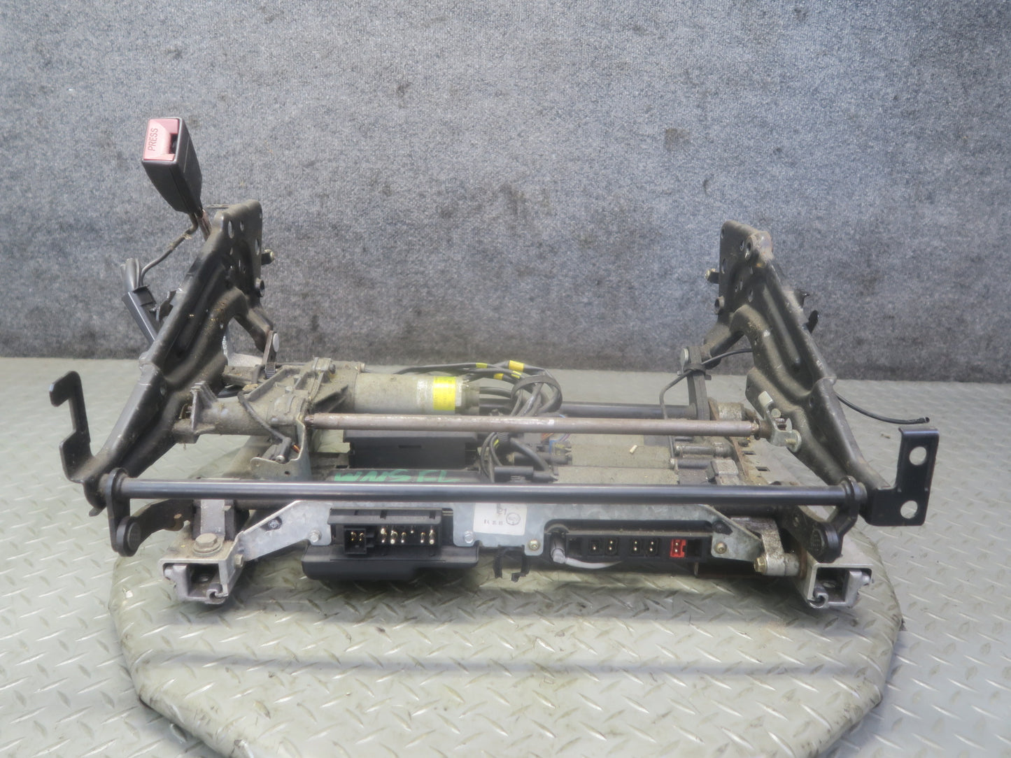 94-99 Mercedes W140 S500 Front Left Seat Lower Frame Track Rail w Motors OEM