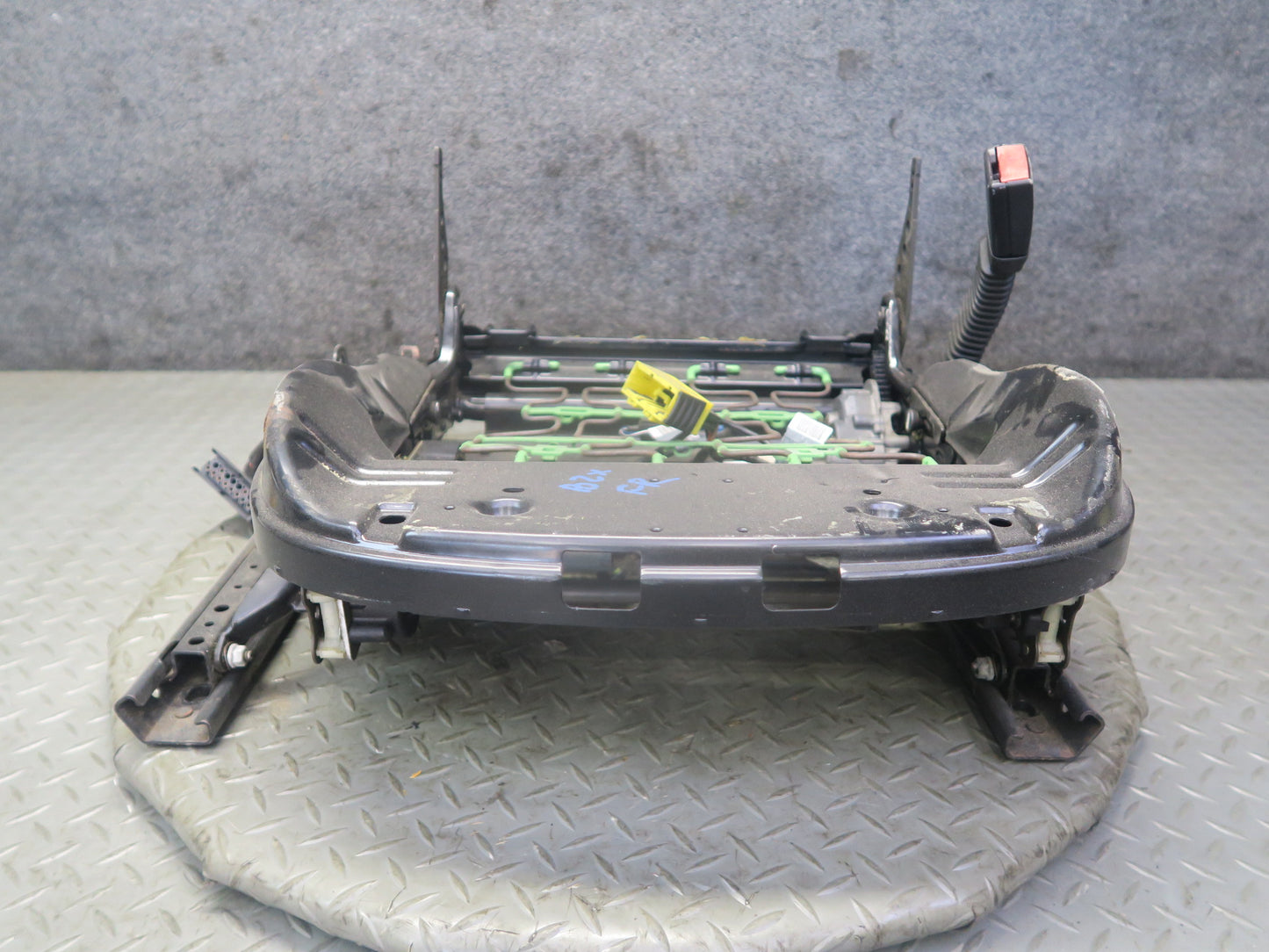 03-08  BMW E85 Z4 Front Right Seat Lower Frame Track Rail w Motors OEM