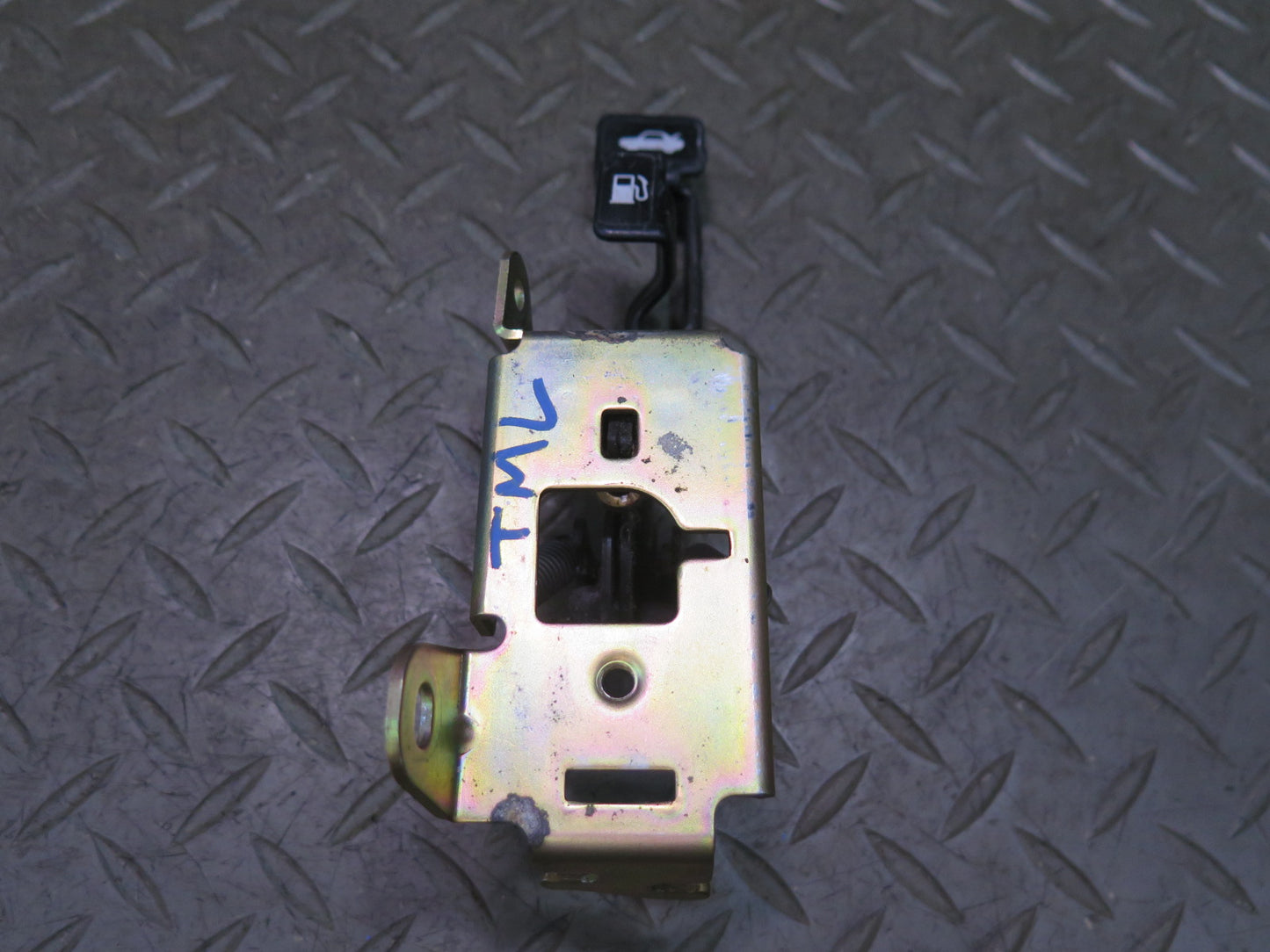 00-05 Toyota MR2 Spyder ZZW30L Trunk & Fuel Door Open Release Handle OEM