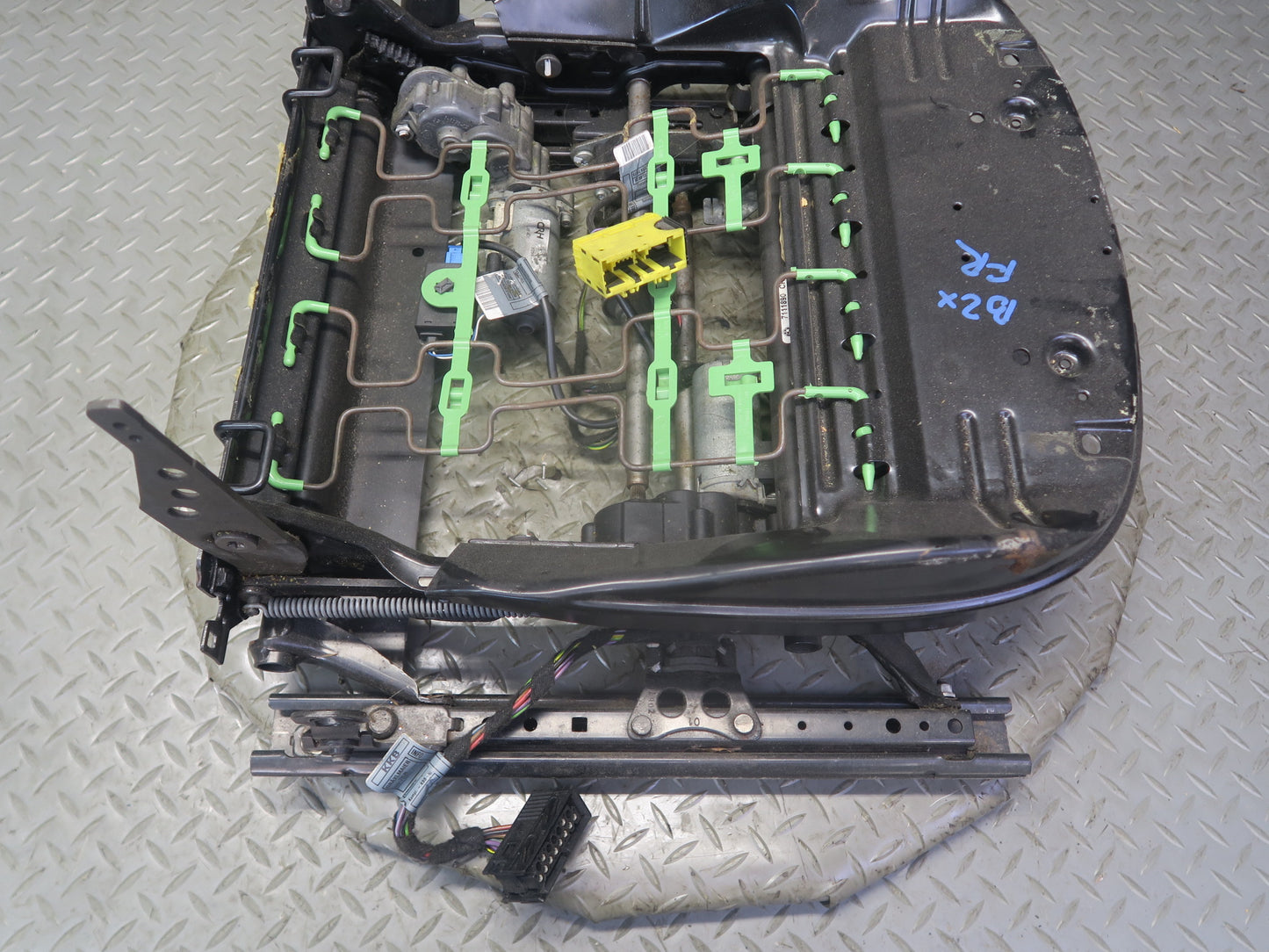 03-08  BMW E85 Z4 Front Right Seat Lower Frame Track Rail w Motors OEM