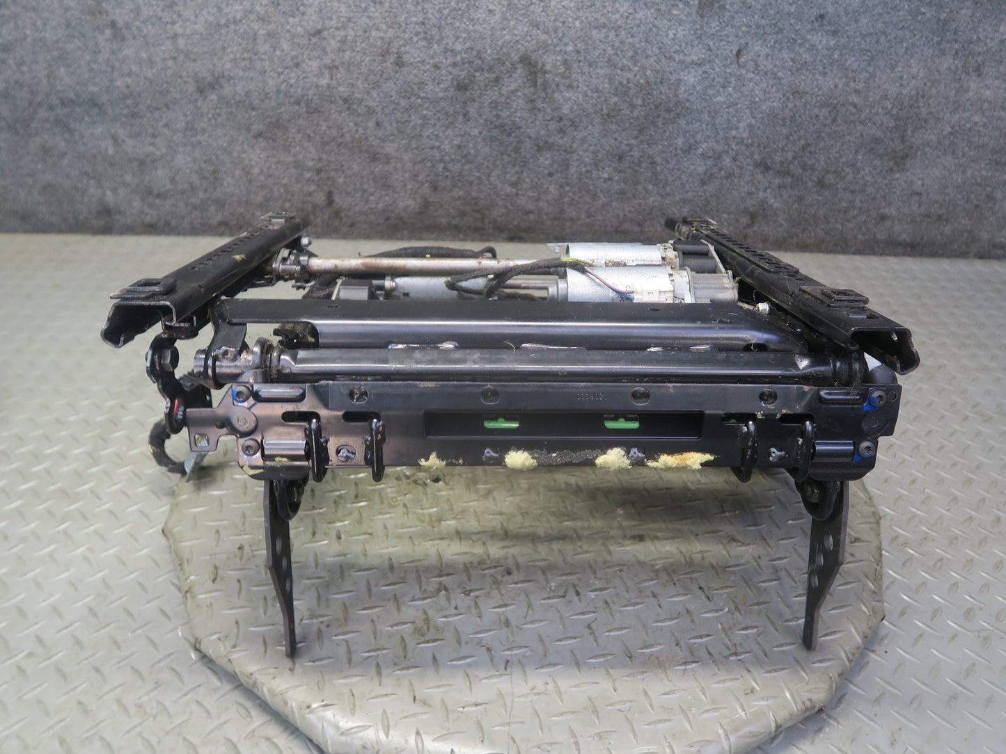 03-08  BMW E85 Z4 Front Right Seat Lower Frame Track Rail w Motors OEM