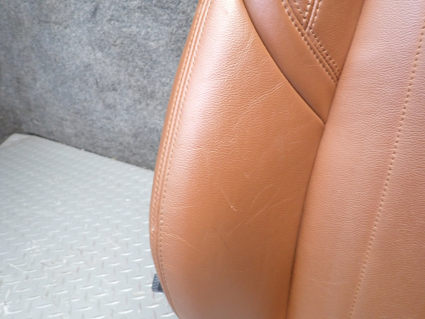2014-2021 Maserati Quattroporte M156 Front Left Side Seat Upper Seat Cushion