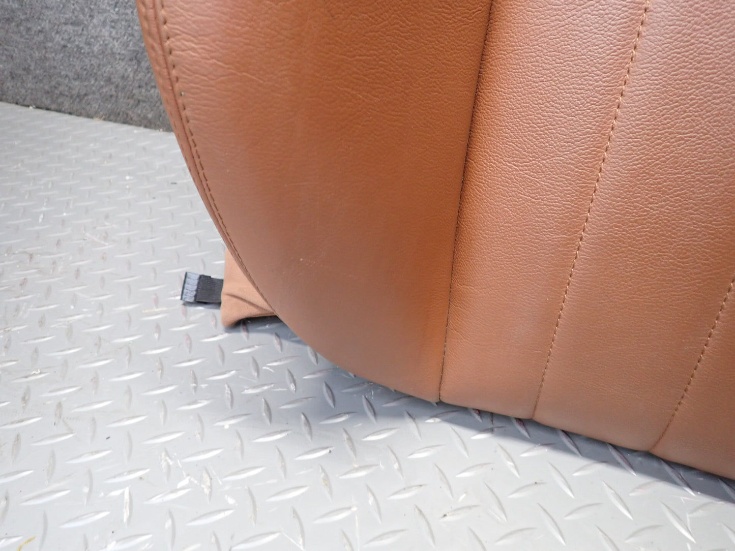 2014-2021 Maserati Quattroporte M156 Front Left Side Seat Upper Seat Cushion