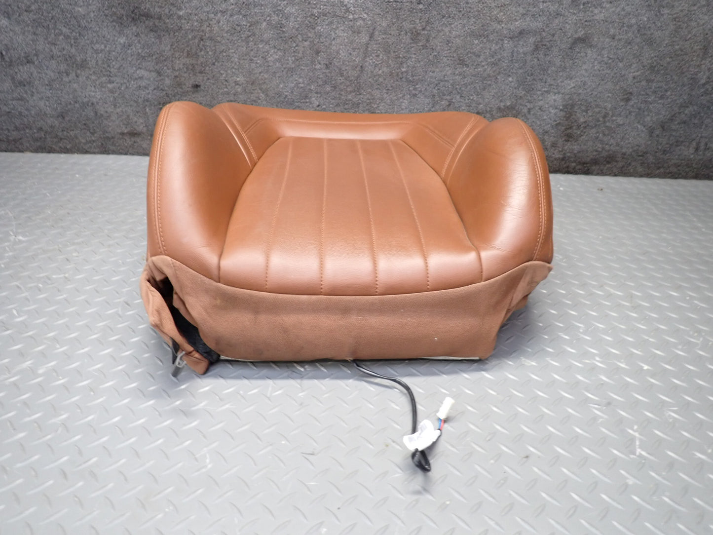 2014-2021 Maserati Quattroporte M156 Front Left Side Seat Upper Seat Cushion