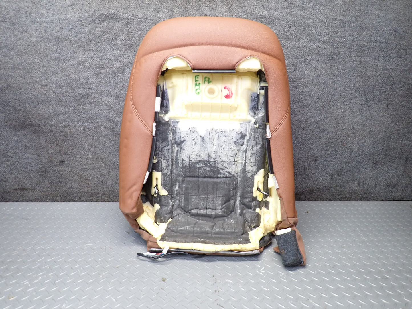 2014-2021 Maserati Quattroporte M156 Front Left Side Seat Upper Seat Cushion