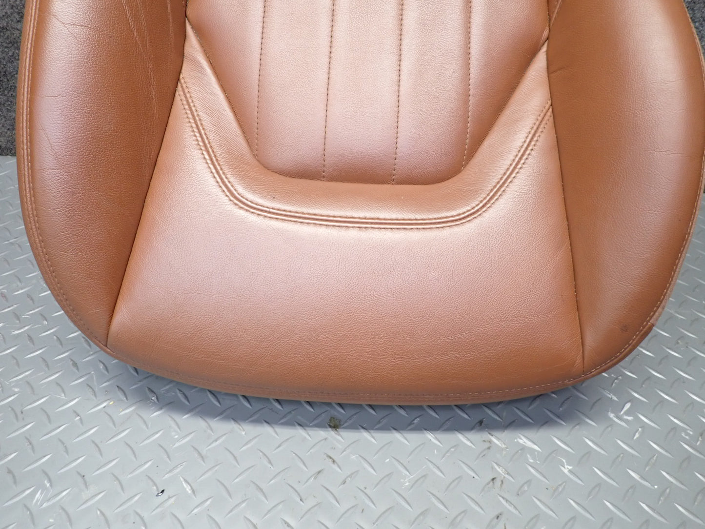 2014-2021 Maserati Quattroporte M156 Front Right Side Seat Lower Seat Cushion