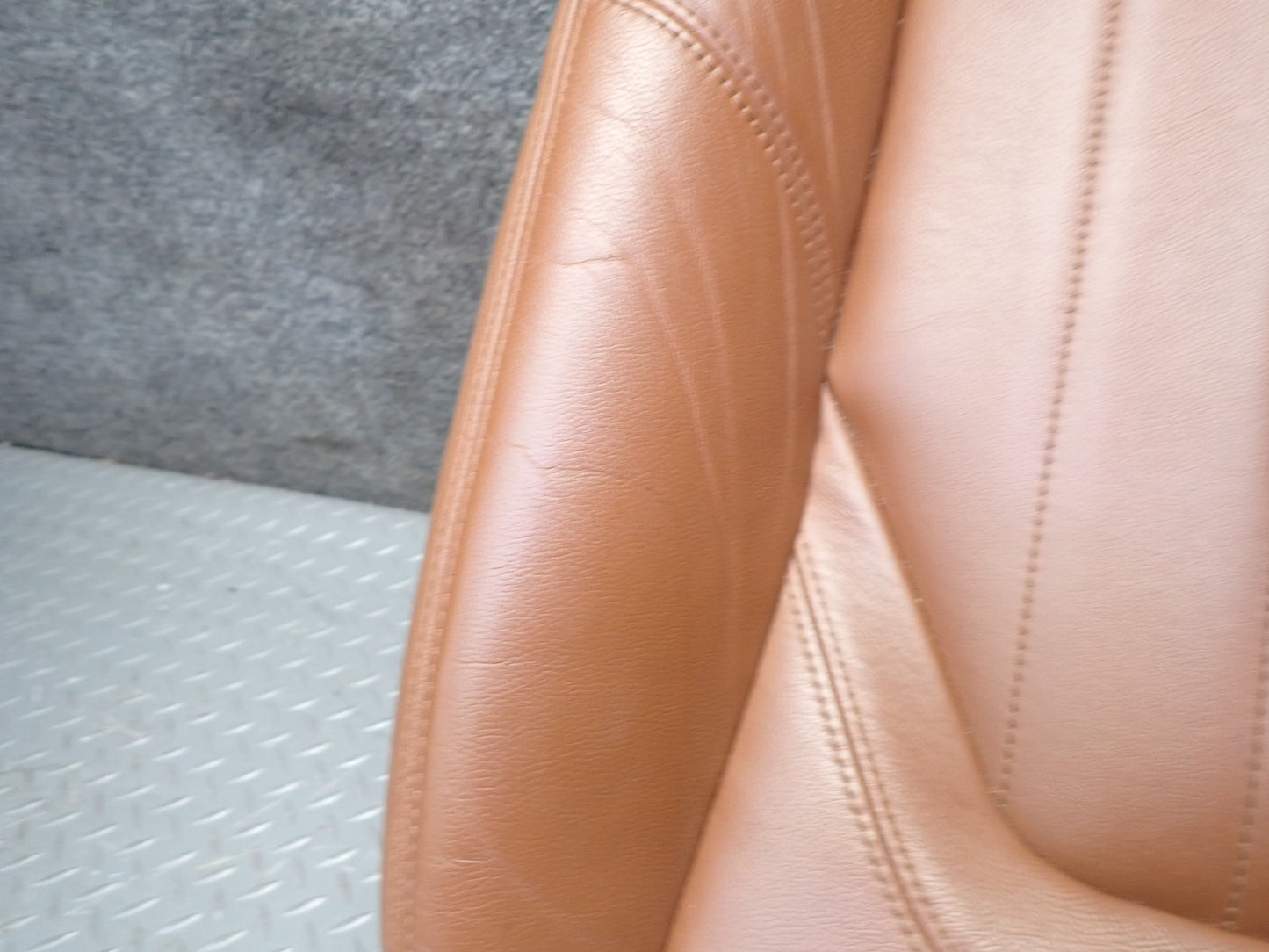 2014-2021 Maserati Quattroporte M156 Front Right Side Seat Lower Seat Cushion
