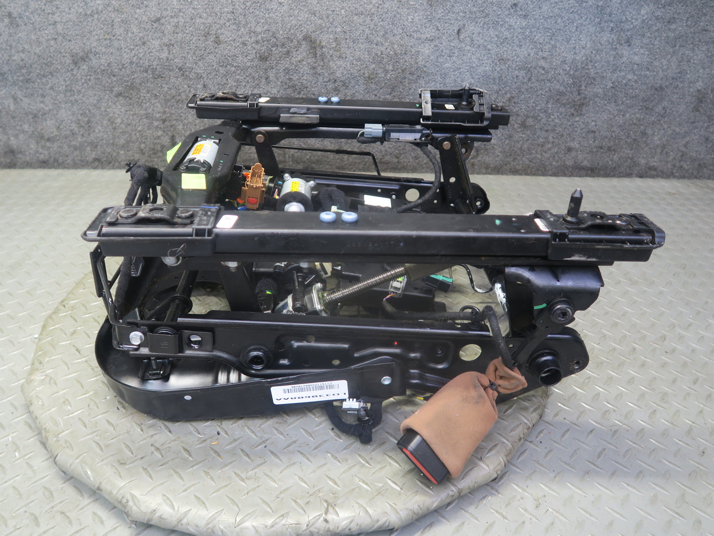 2014-2021 Maserati Quattroporte M156 Front Left Driver Side Seat Frame Rail