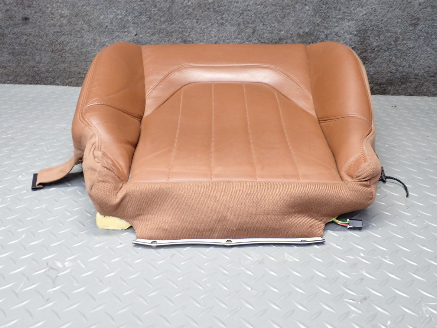 2014-2021 Maserati Quattroporte M156 Front Left Side Seat Lower Seat Cushion