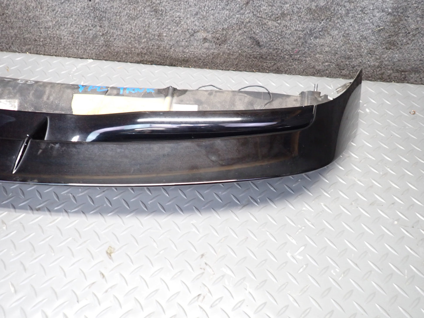 2013-2014 Porsche Cayenne 958 GTS Rear Tailgate Liftgate Spoiler w Brake Light