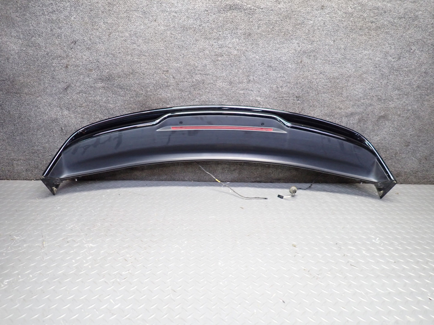 2013-2014 Porsche Cayenne 958 GTS Rear Tailgate Liftgate Spoiler w Brake Light