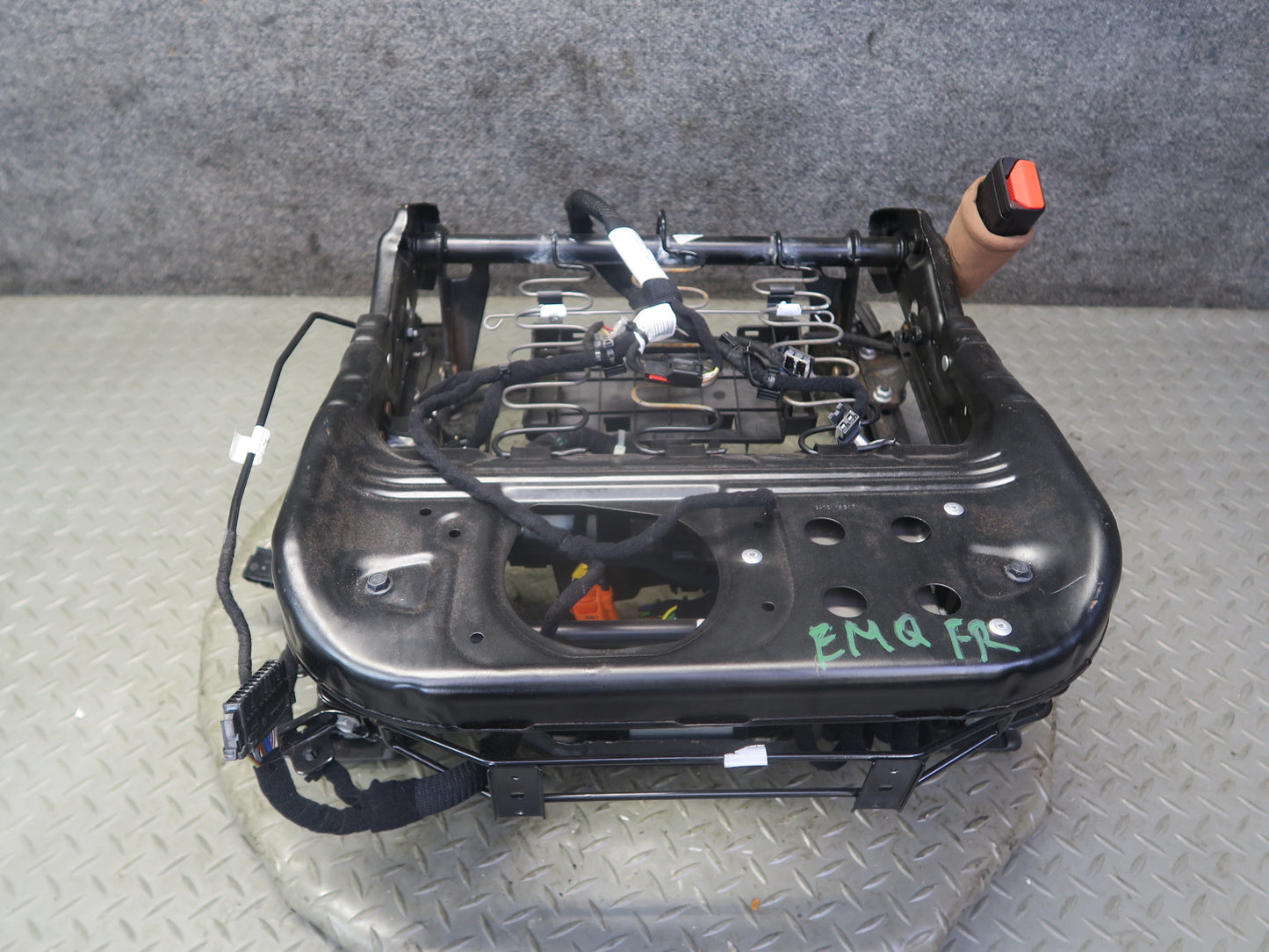 2014-2021 Maserati Quattroporte M156 Front Right Passenger Side Seat Frame Rail