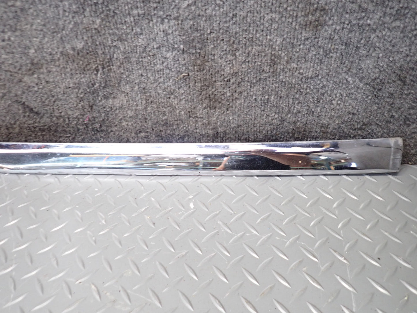 94-99 Mercedes W140 S500 Set of 3 Rear Bumper Chrome Trim Panel Molding OEM
