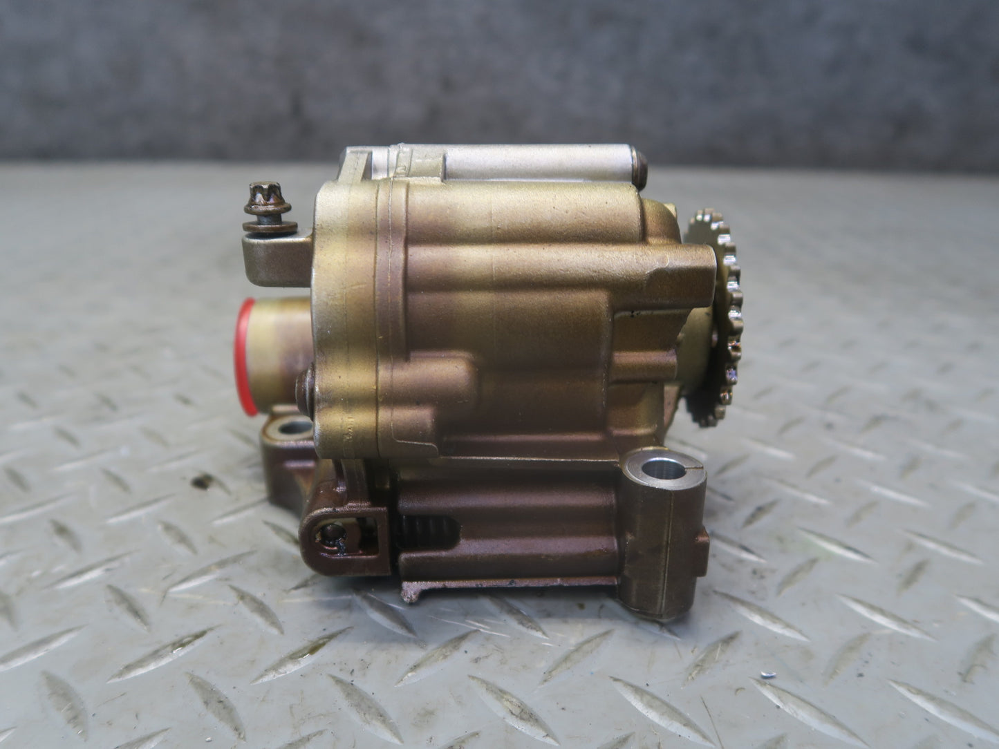 2015-2020 BMW F82 F83 M4 S55 Engine Motor Oil Fluid Pump