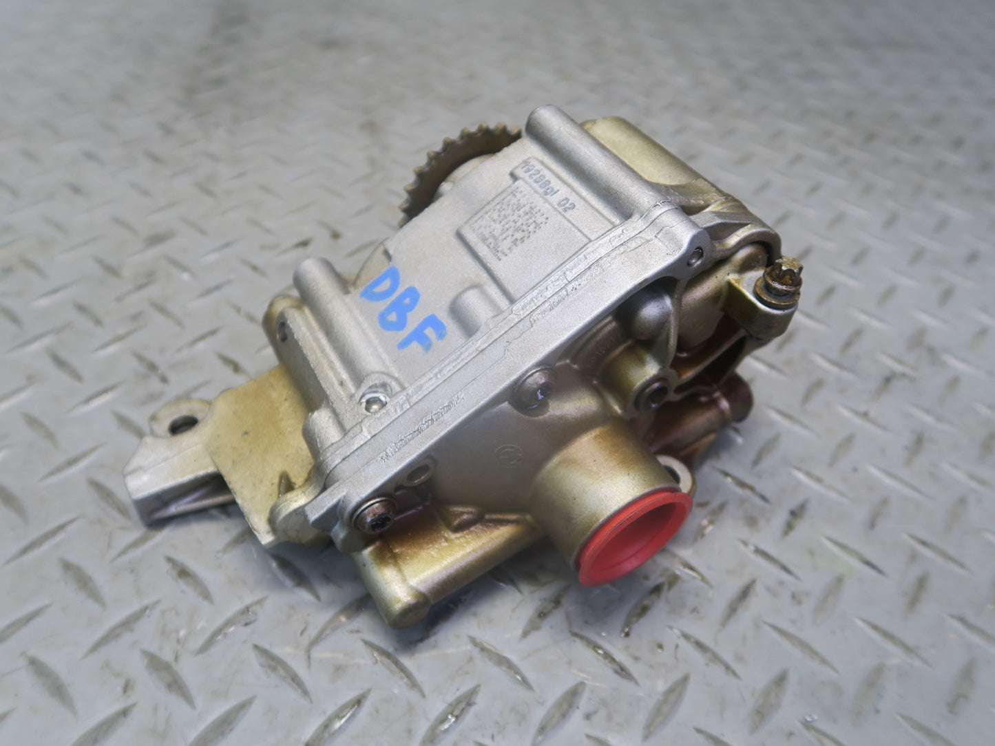 2015-2020 BMW F82 F83 M4 S55 Engine Motor Oil Fluid Pump