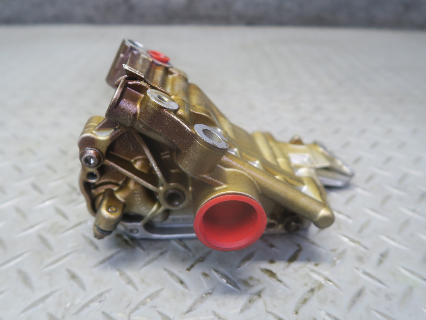 2015-2020 BMW F82 F83 M4 S55 Engine Motor Oil Fluid Pump