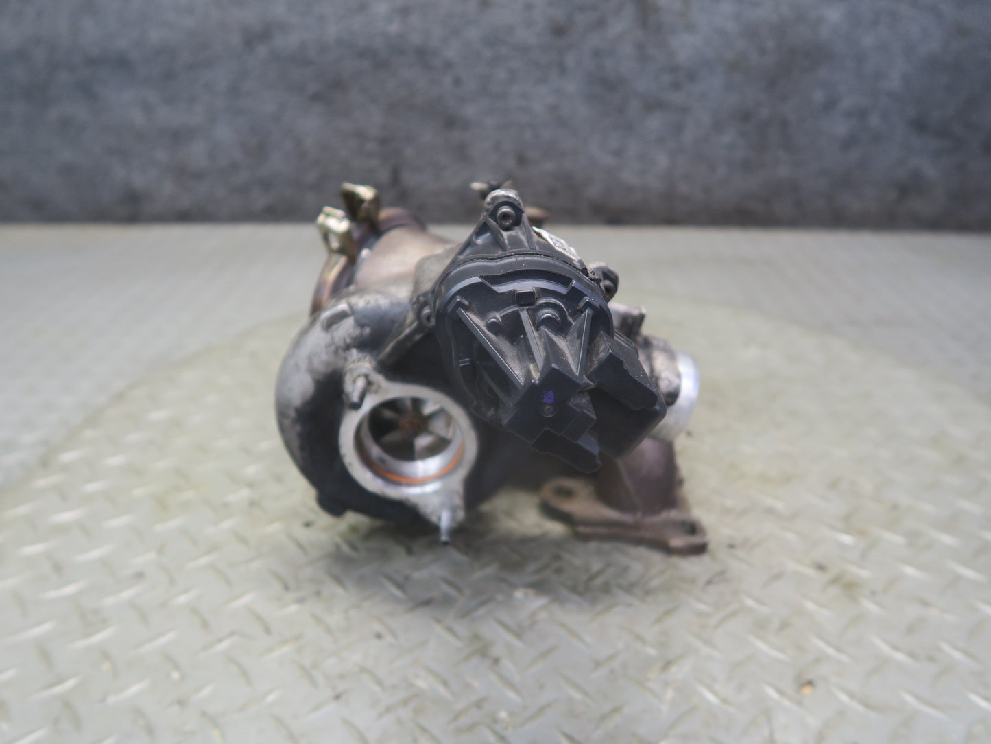 2015-2020 BMW F82 F83 M4 S55 Engine Front & Rear Turbo Charger Turbocharger Set