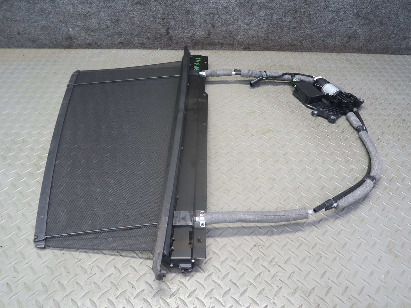 2014-2021 Maserati Quattroporte M156 Rear Right Pass Side Door Window Sun Shade