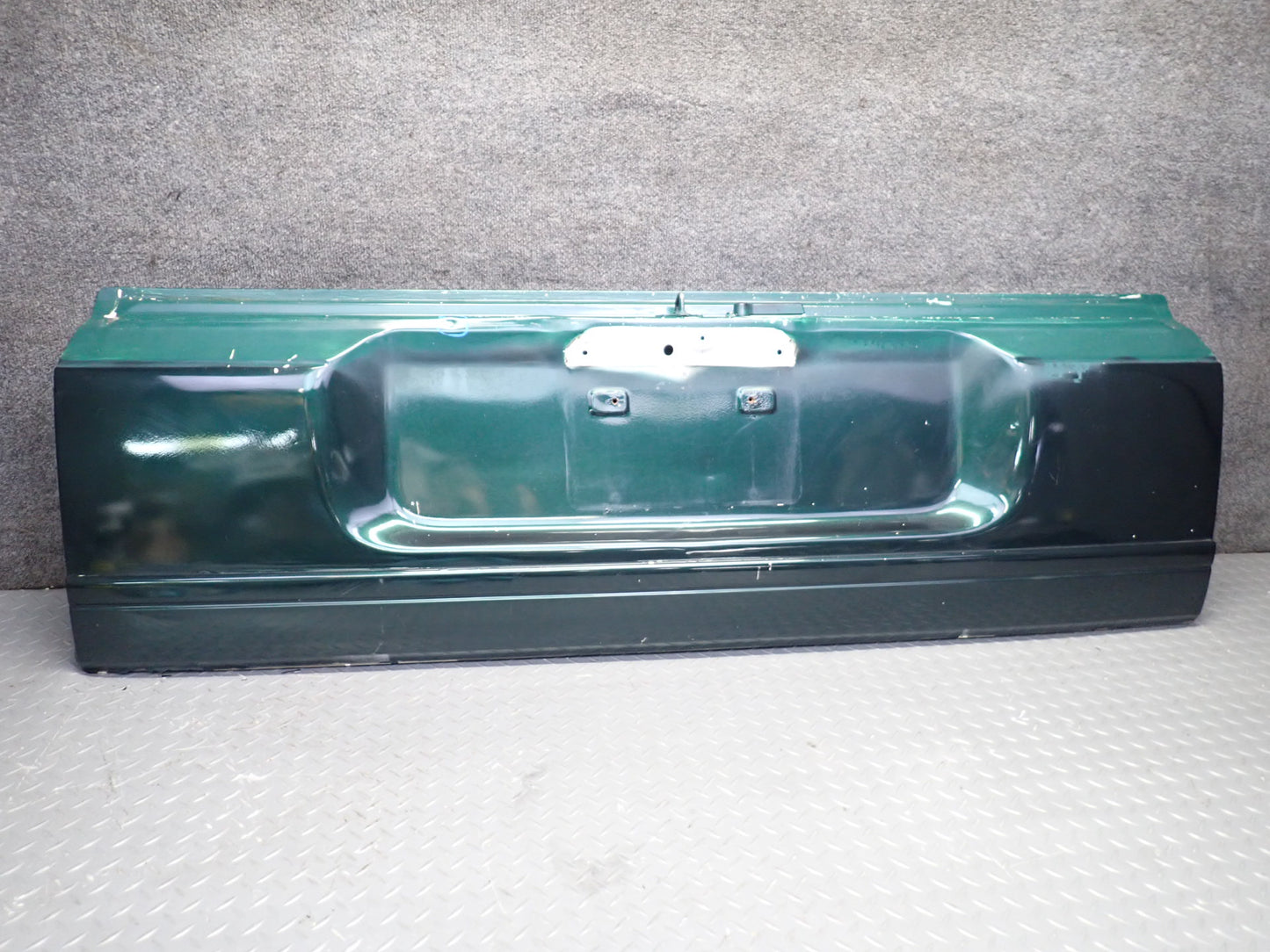 1996-1997 Lexus FZJ80L LX450 Rear Lower Trunk Tailgate Deck Lid Gate Panel Green