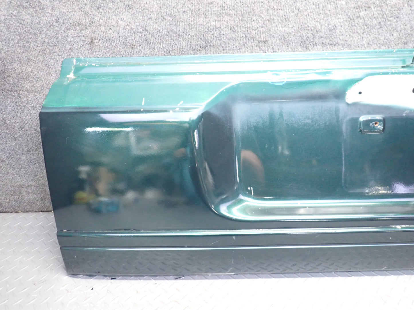 1996-1997 Lexus FZJ80L LX450 Rear Lower Trunk Tailgate Deck Lid Gate Panel Green