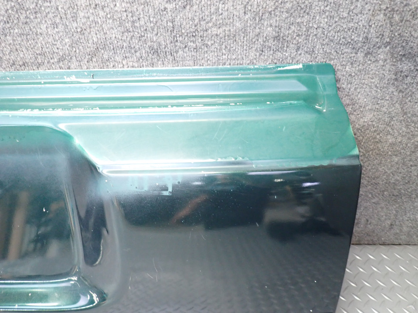1996-1997 Lexus FZJ80L LX450 Rear Lower Trunk Tailgate Deck Lid Gate Panel Green
