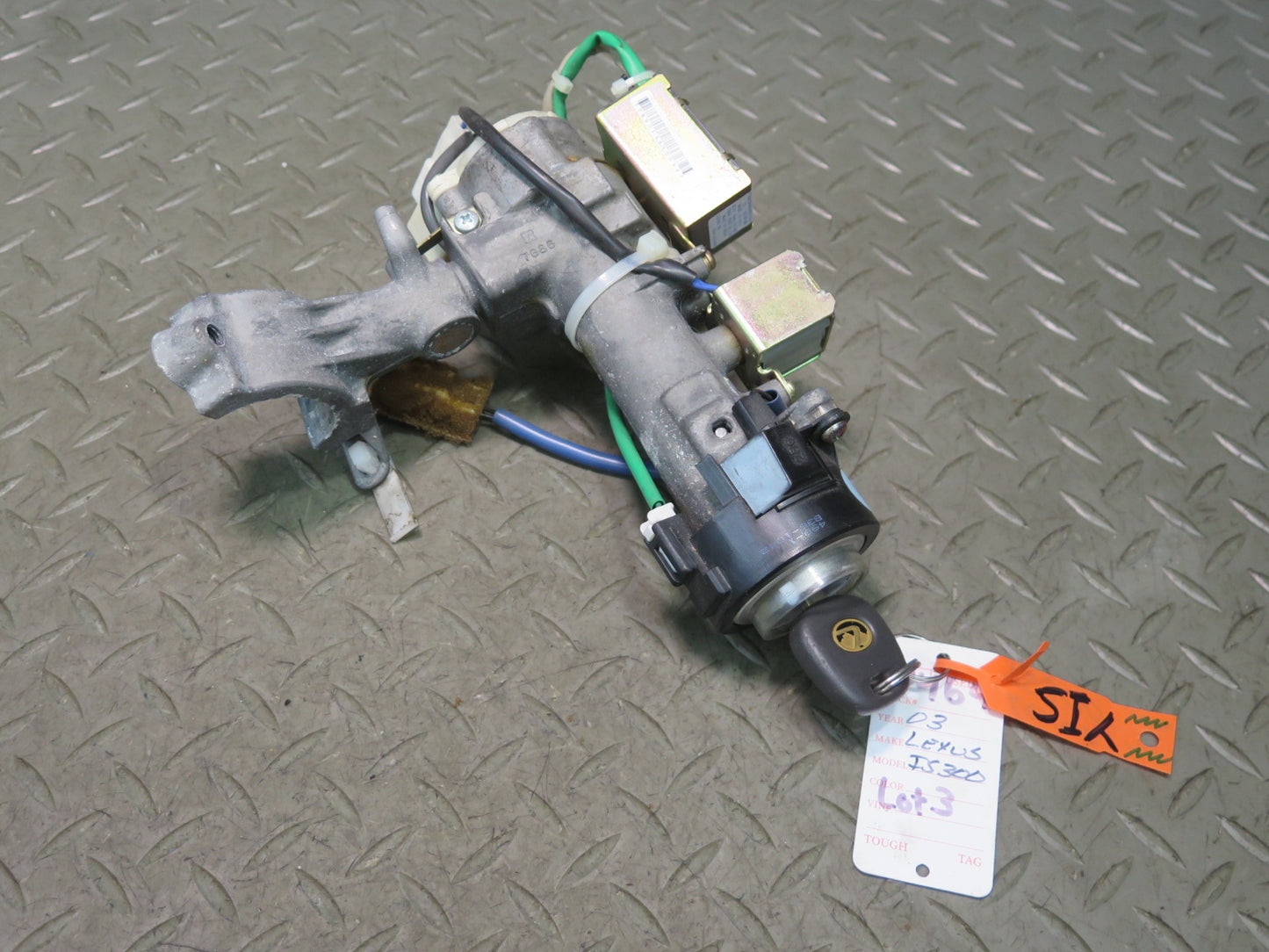 03-05 Lexus IS300 3.0L 2JZGE Sedan A/T Engine ECU ECM Ignition Lock KEY Set OEM