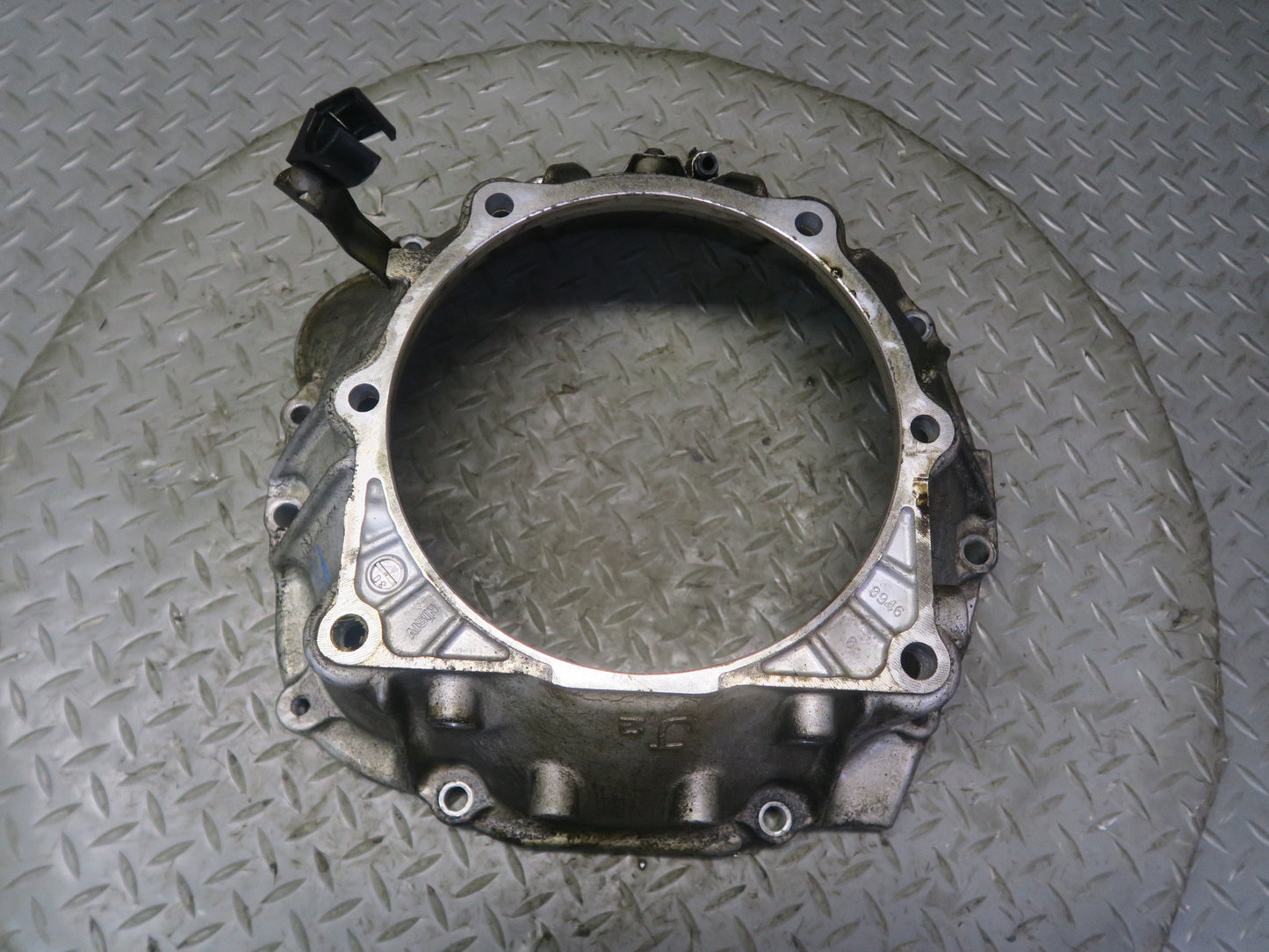 02-05 Lexus JCE10L IS300 A650E Automatic Transmission Bell Housing OEM