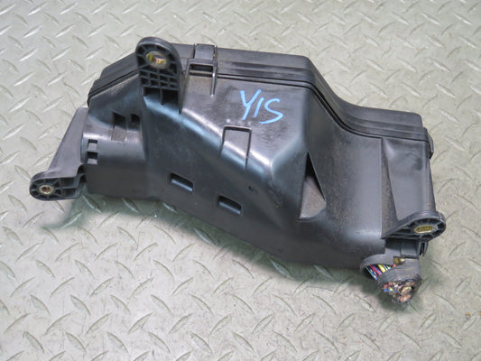 01-05 Lexus JCE10L IS300 Engine Bay Fuse Relay Box Module OEM
