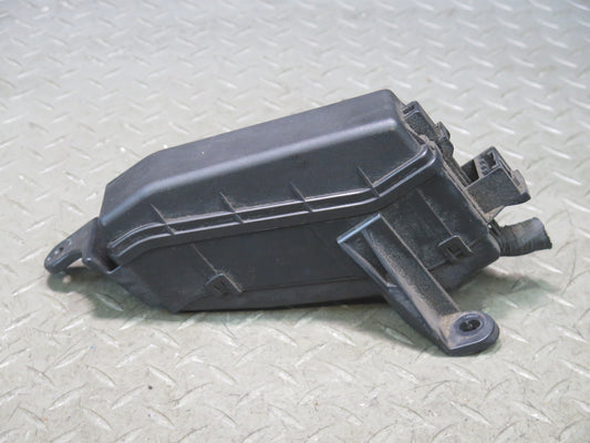 01-05 Lexus JCE10L IS300 Engine Bay Fuse Relay Box Module OEM