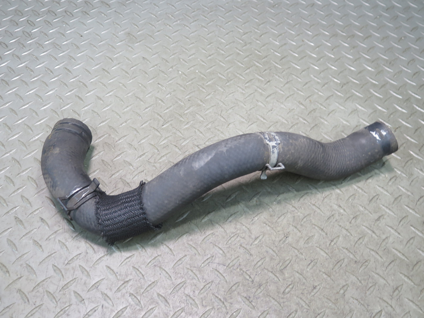 01-05 Lexus JCE10L IS300 Set of 2 Engine Coolant Radiator Hose Line OEM