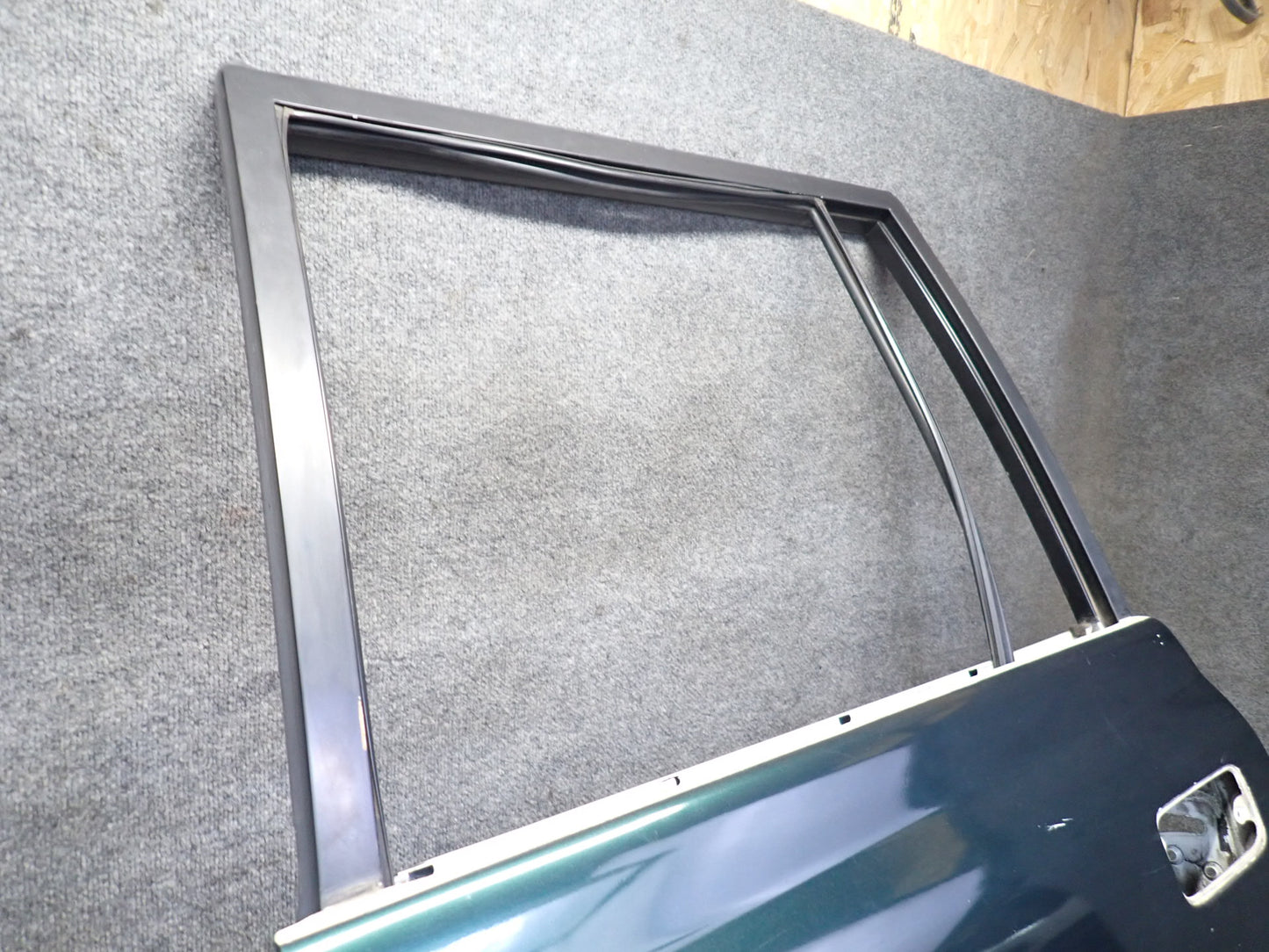 1996-1997 Lexus FZJ80L LX450 Rear Left Door Shell Panel Green