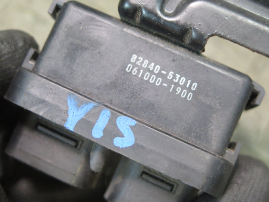 01-05 Lexus JCE10L IS300 Daytime Running Light Relay 82840-53010 OEM