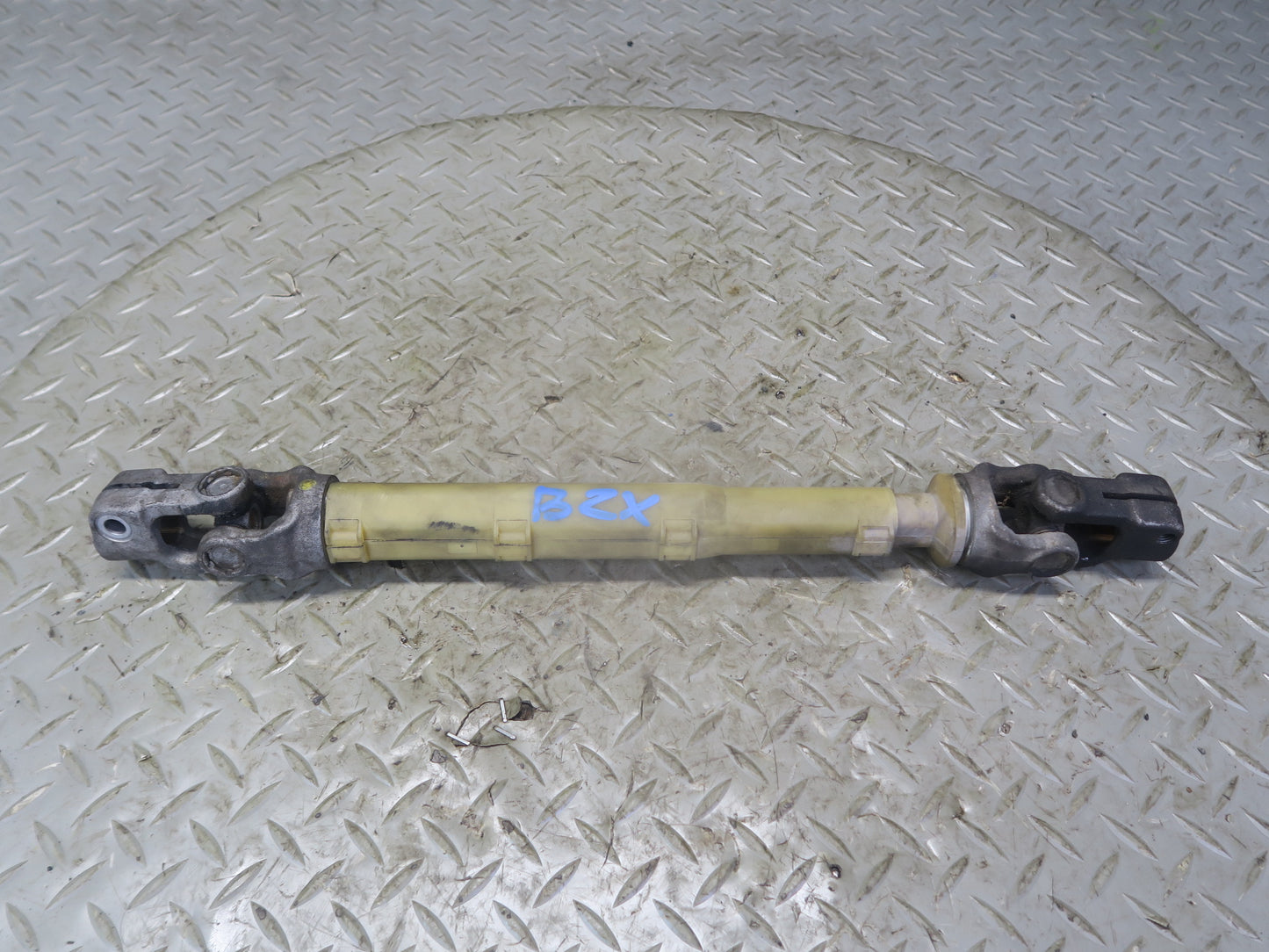 03-08 BMW E85 Z4 2.5L 3.0L Steering Column U Joint Linkage Shaft OEM