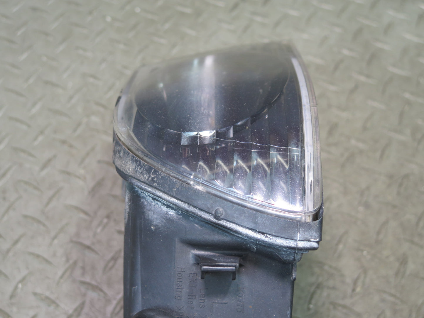 04-05 Lexus IS300 JCE10L Sedan Front Left Fog Light Lamp OEM
