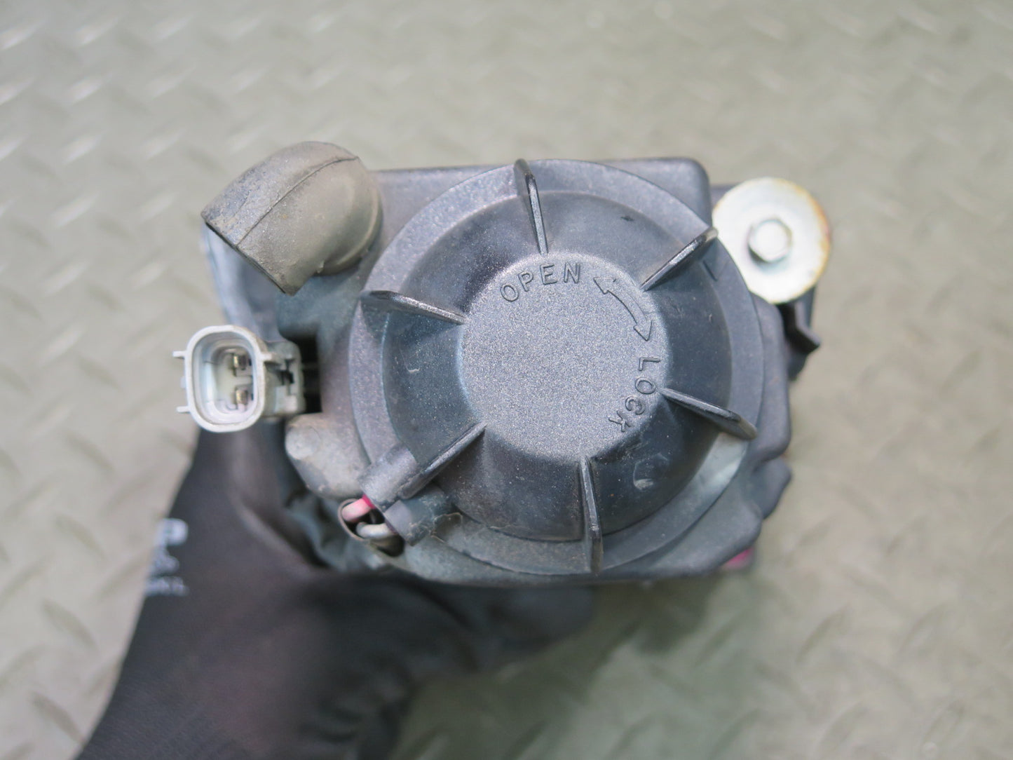 04-05 Lexus IS300 JCE10L Sedan Front Left Fog Light Lamp OEM