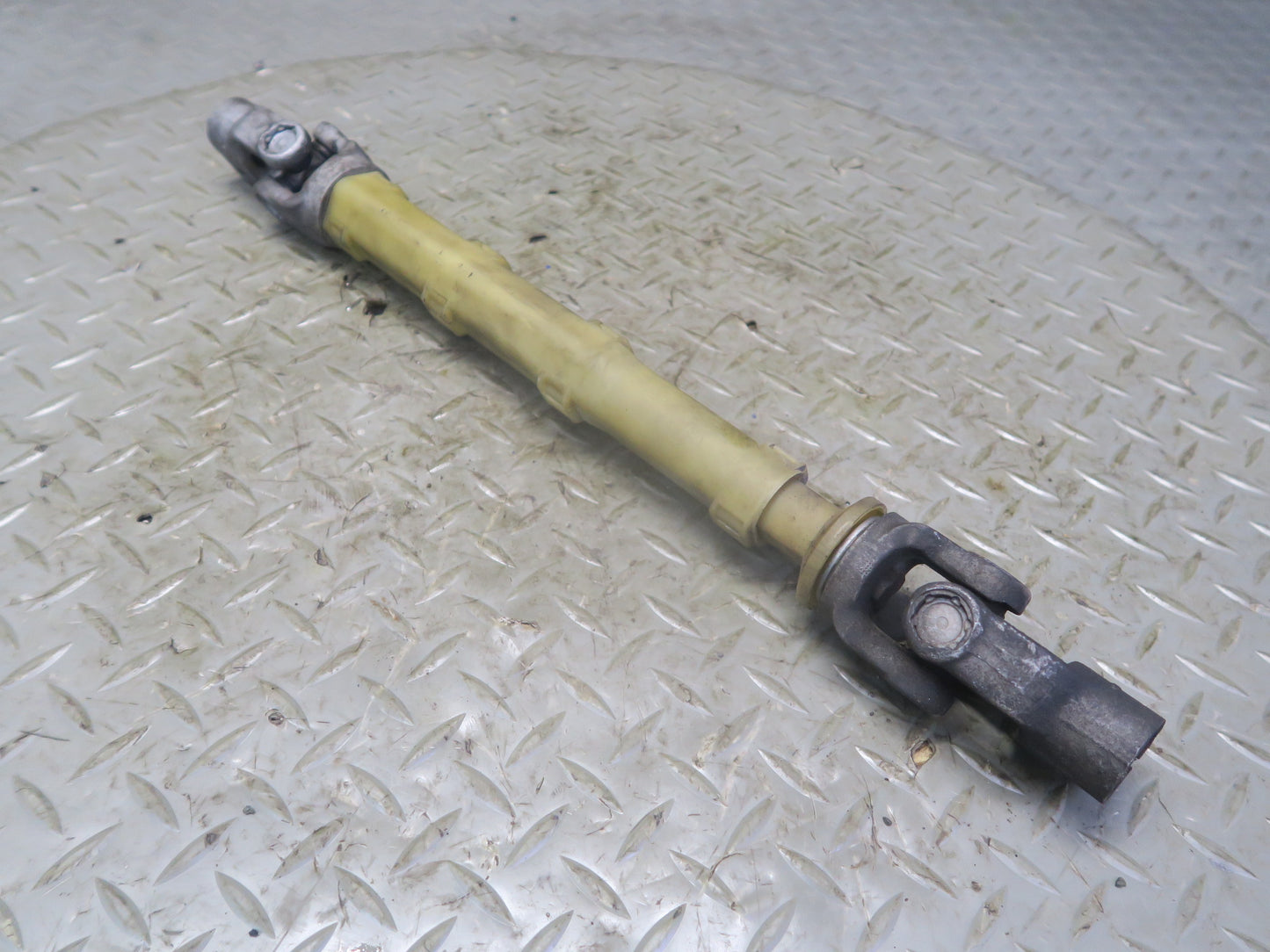 03-08 BMW E85 Z4 2.5L 3.0L Steering Column U Joint Linkage Shaft OEM