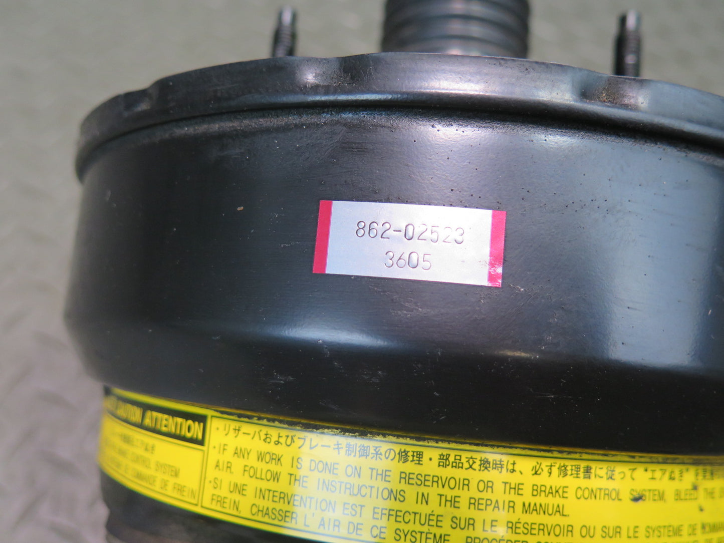02-05 Lexus JCE10L IS300 Brake Master Cylinder Booster Fluid Reservoir OEM