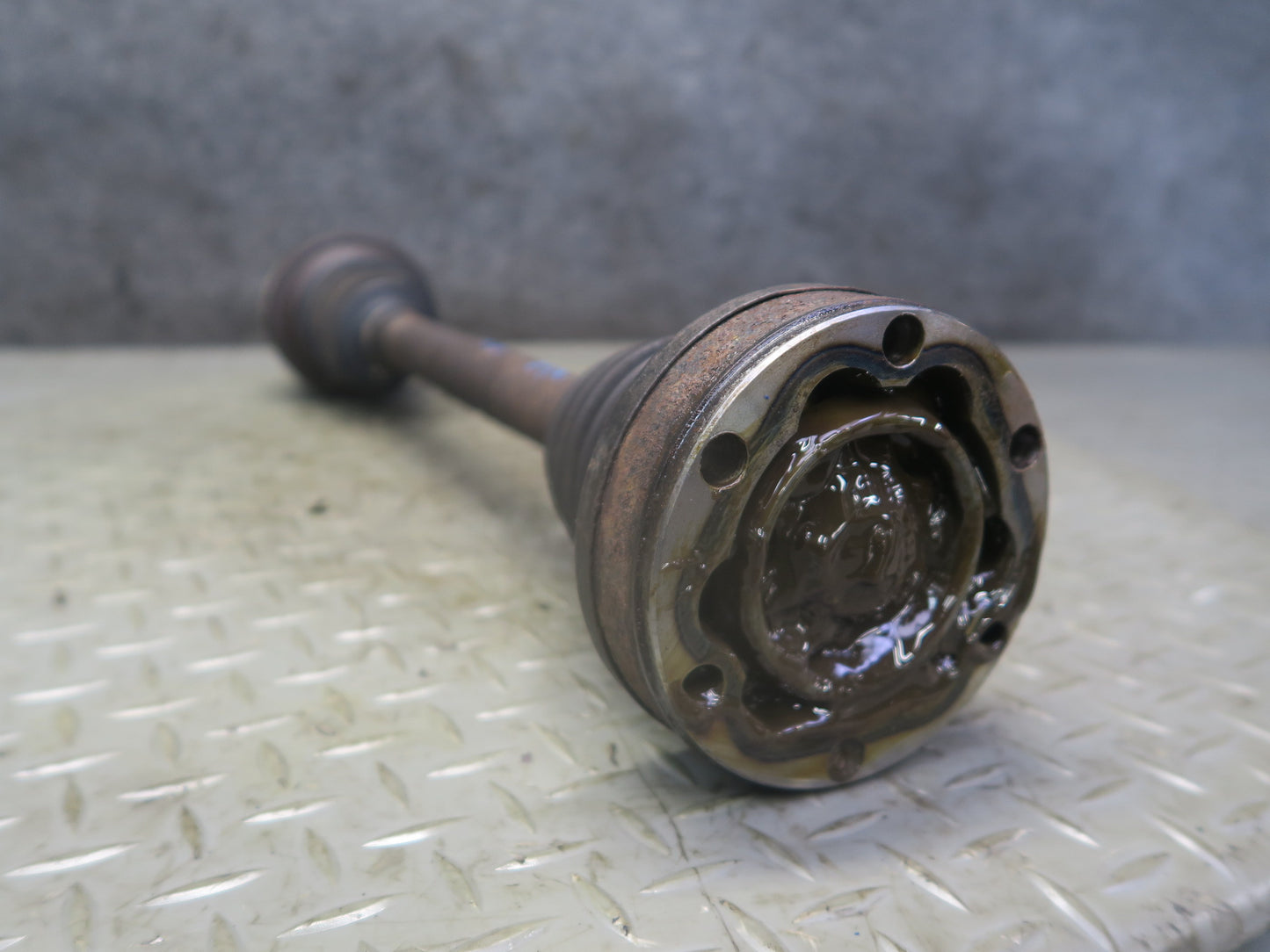 01-05 Lexus JCE10L IS300 Rear Left Suspension Axle Shaft OEM