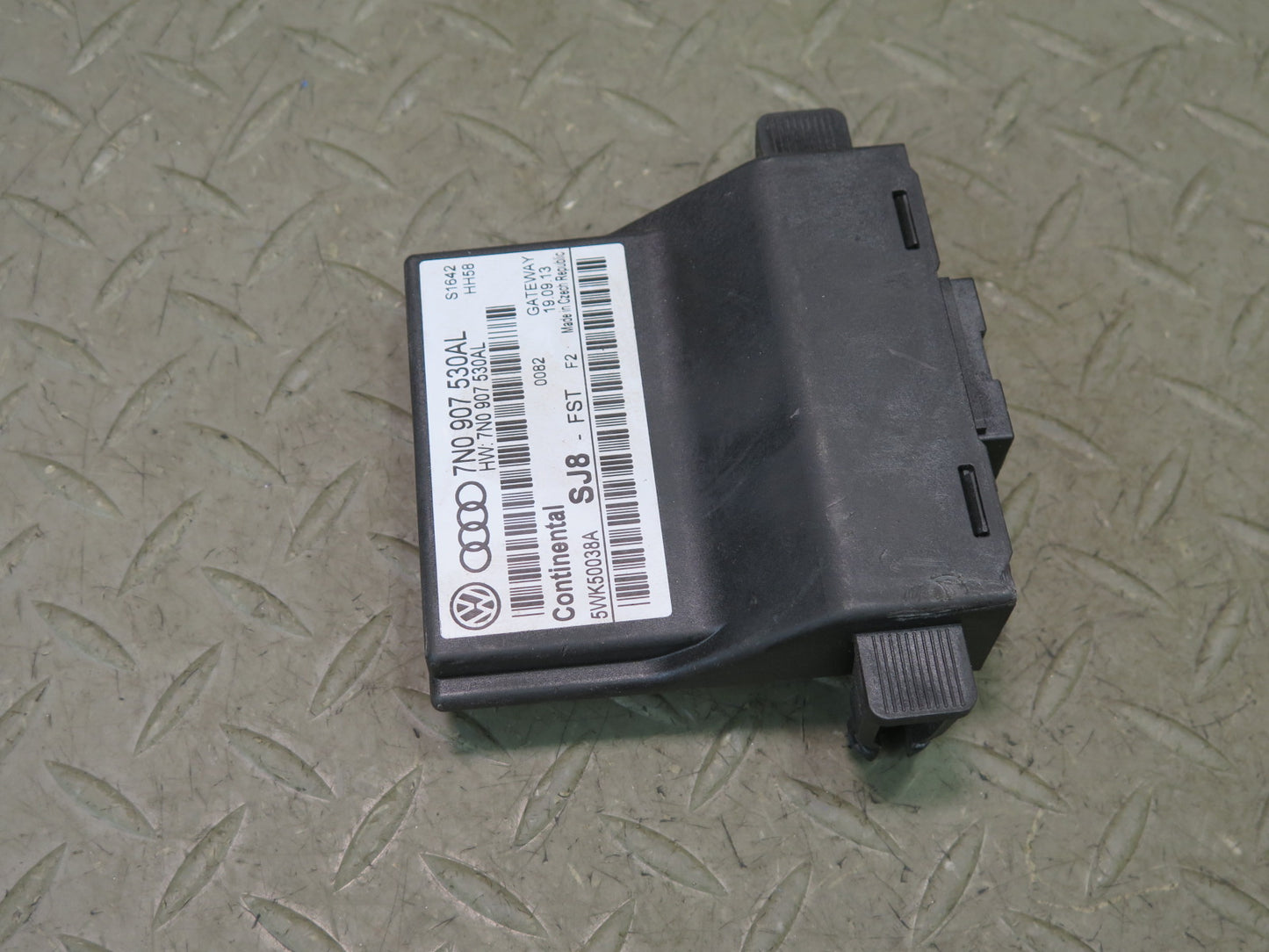 2014 Audi TT S 8J AWD 2.0L Engine ECU Speedometer Ignition Lock KEY Set OEM