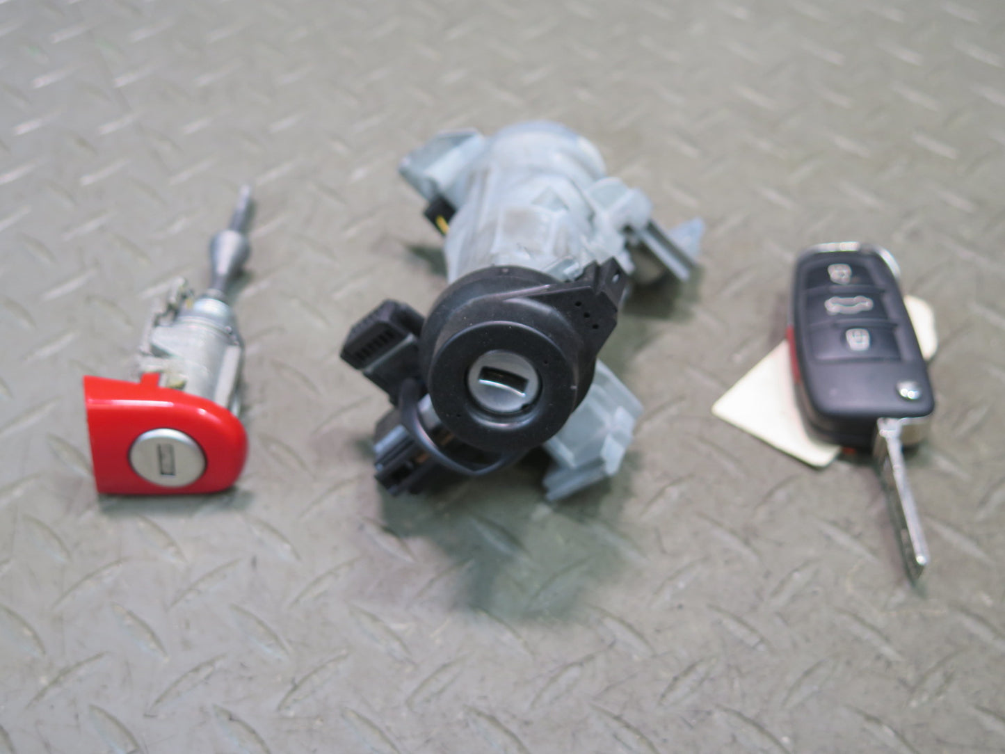 2014 Audi TT S 8J AWD 2.0L Engine ECU Speedometer Ignition Lock KEY Set OEM