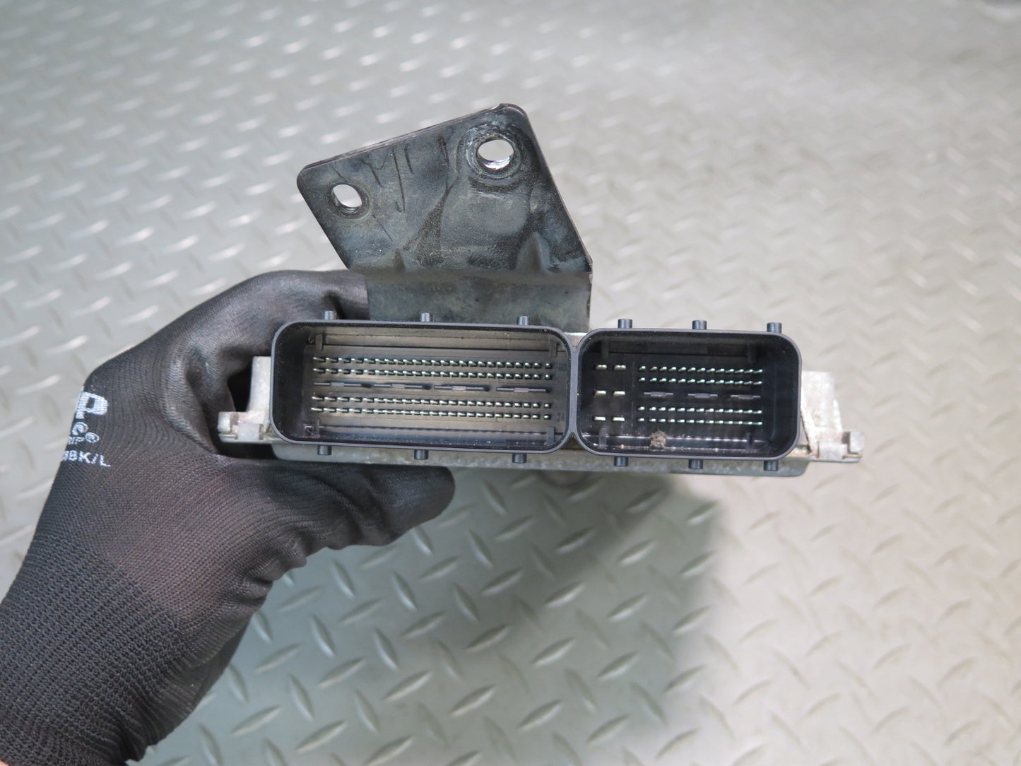 2013 Porsche Cayenne 958 4.8L M48.02 Engine ECU ECM Ignition Lock KEY Set