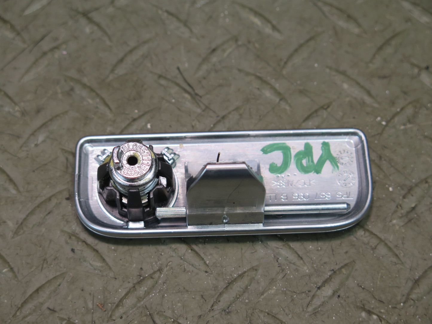 2013 Porsche Cayenne 958 4.8L M48.02 Engine ECU ECM Ignition Lock KEY Set