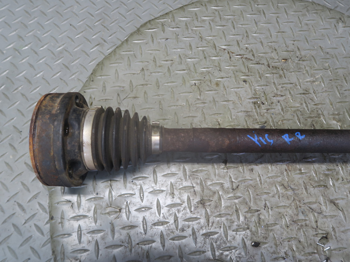 01-05 Lexus JCE10L IS300 Rear Right Suspension Axle Shaft OEM