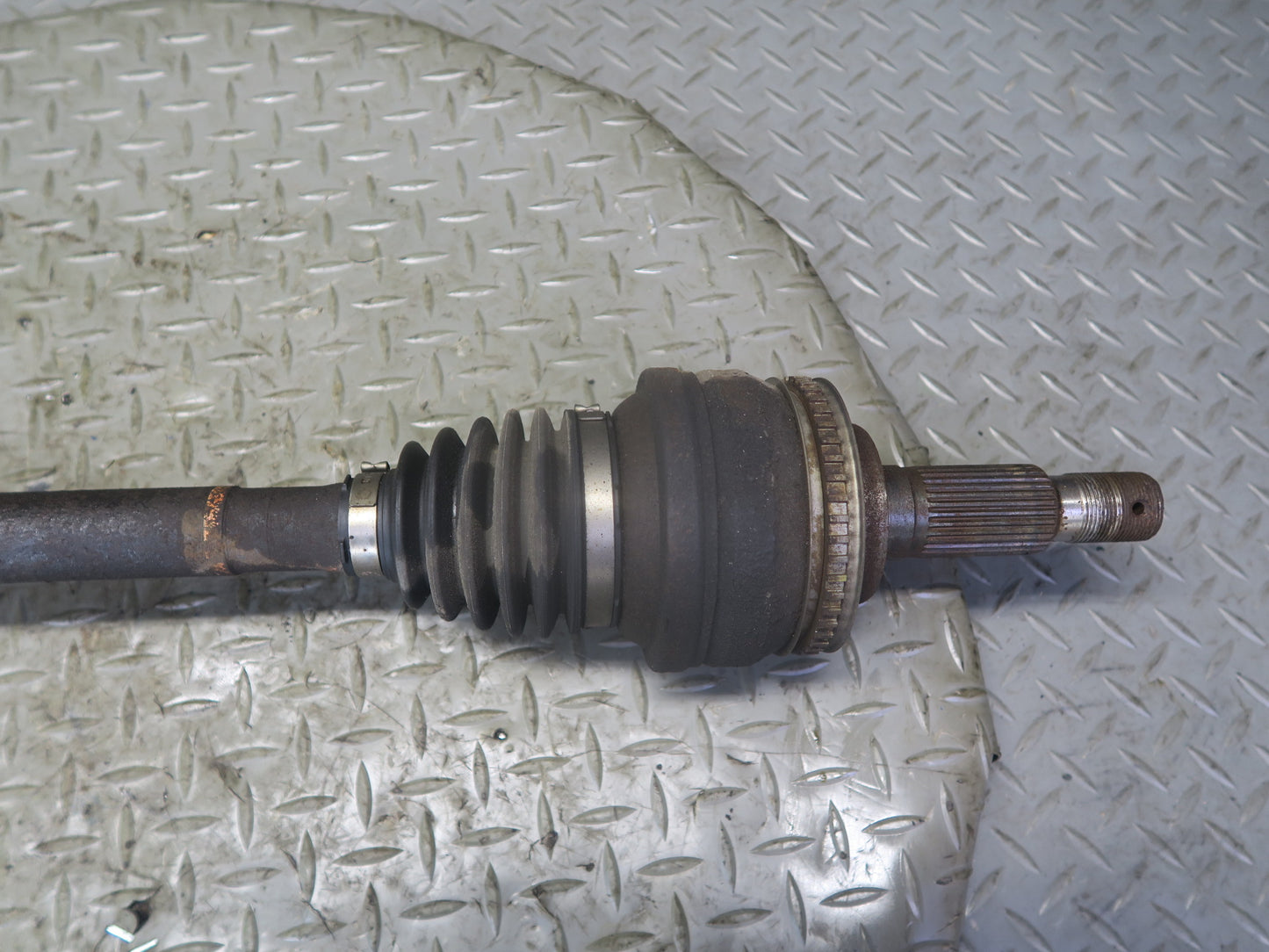 01-05 Lexus JCE10L IS300 Rear Right Suspension Axle Shaft OEM
