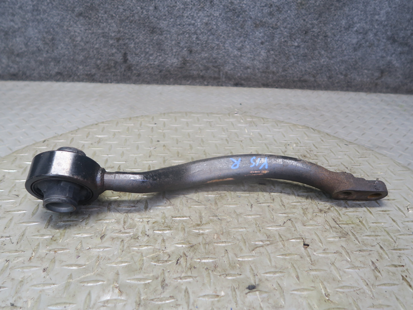 01-05 Lexus IS300 JCE10L Front Right Lower Rearward Control Arm 130K Miles OEM