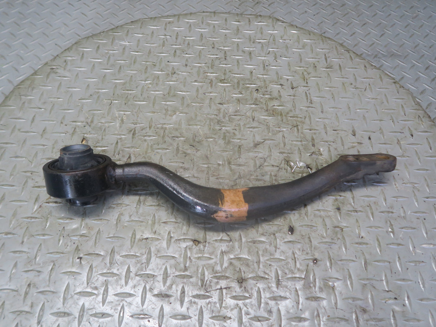 01-05 Lexus IS300 JCE10L Front Right Lower Rearward Control Arm 130K Miles OEM