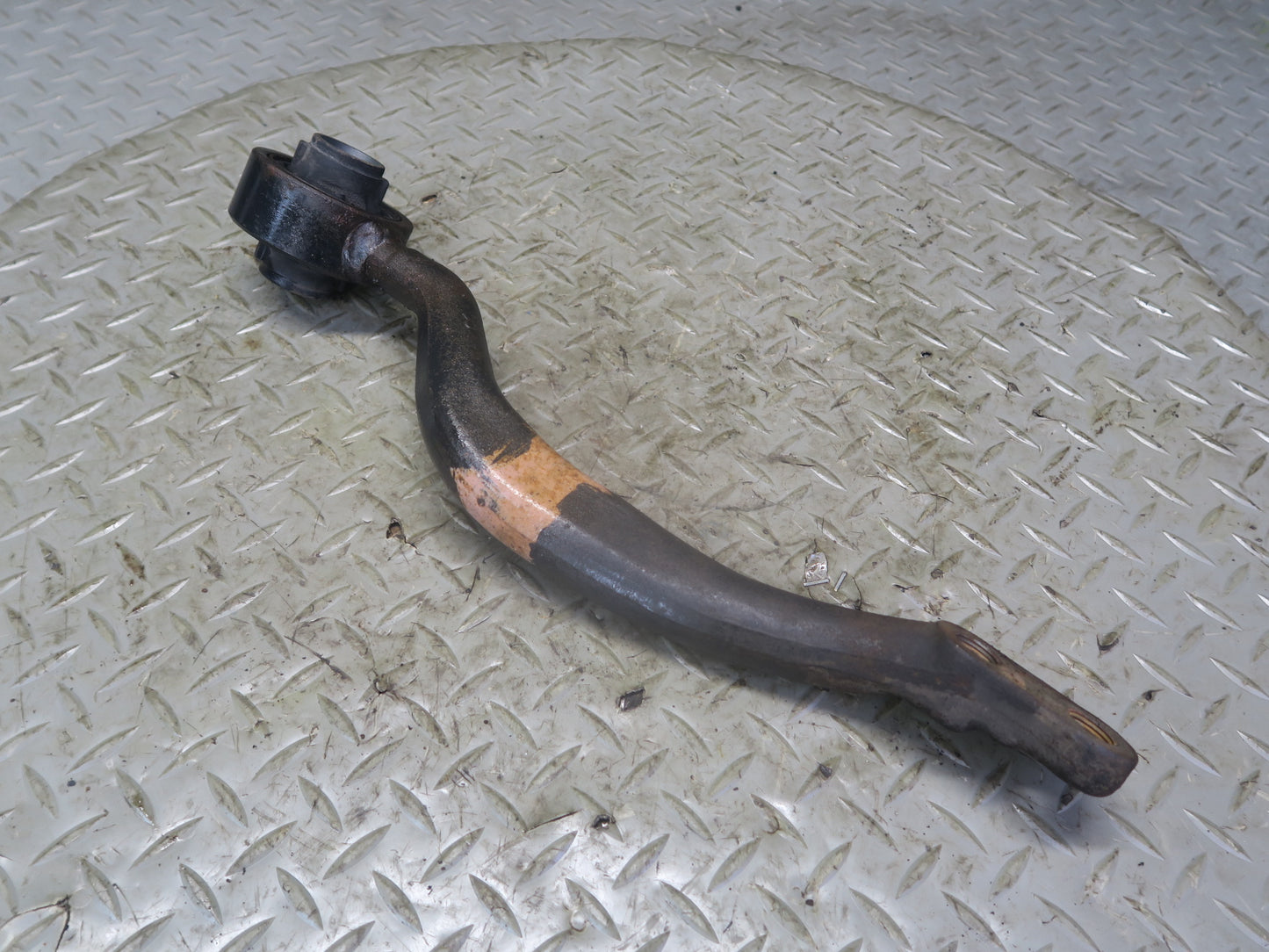 01-05 Lexus IS300 JCE10L Front Right Lower Rearward Control Arm 130K Miles OEM