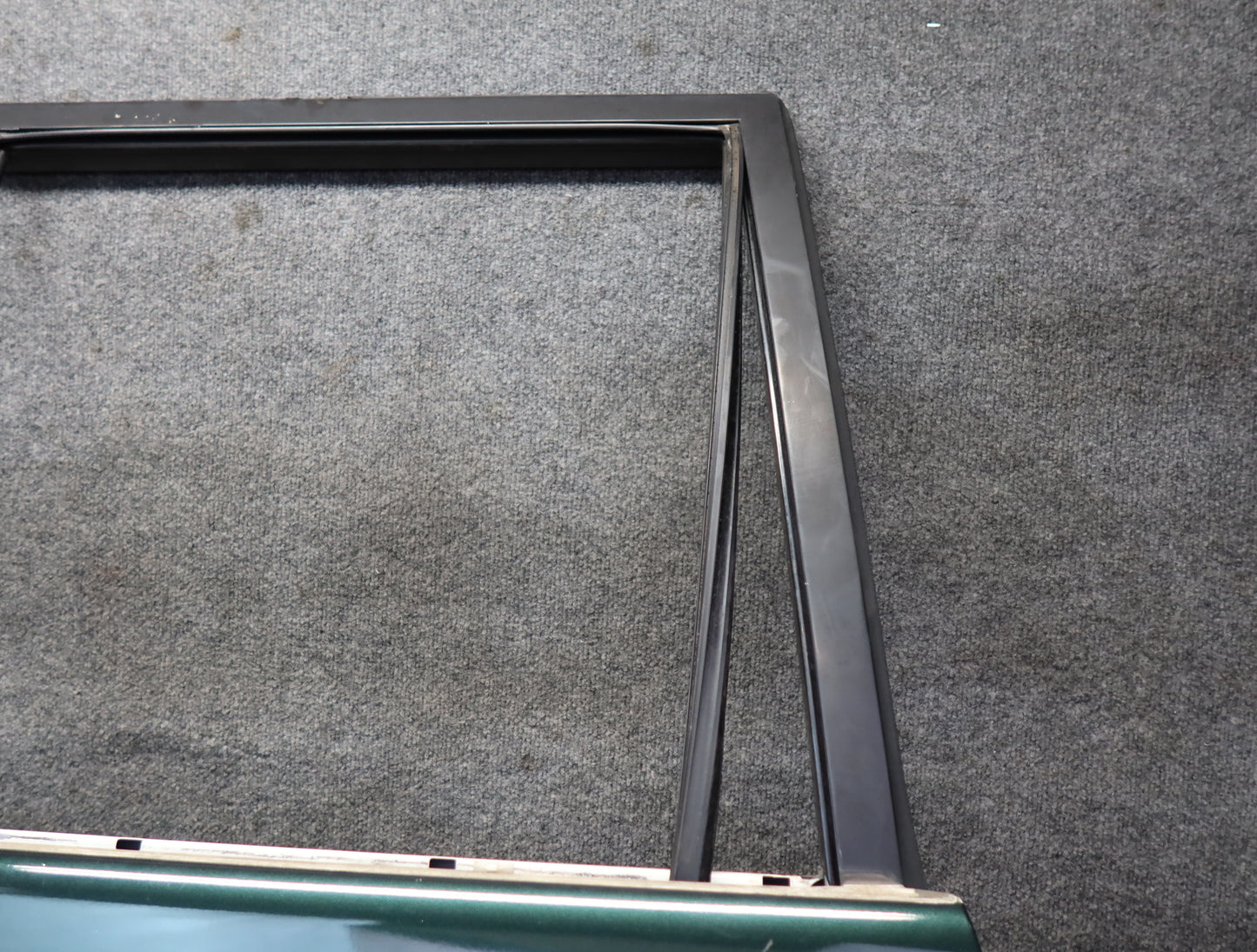 1996-1997 Lexus FZJ80L LX450 Rear Right Door Shell Panel Green