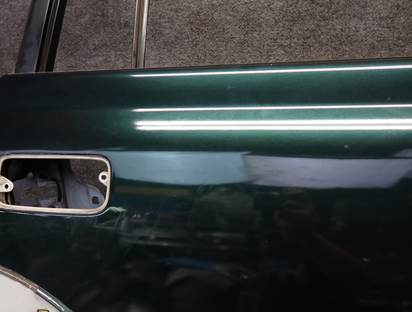 1996-1997 Lexus FZJ80L LX450 Rear Right Door Shell Panel Green