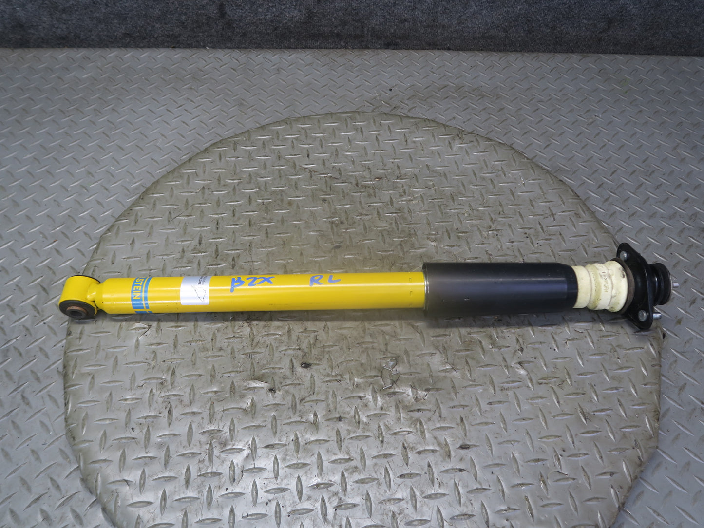 03-05 BMW E85 Z4 M54 RWD Rear Left & Right Strut Shock Absorber Set Bilstein